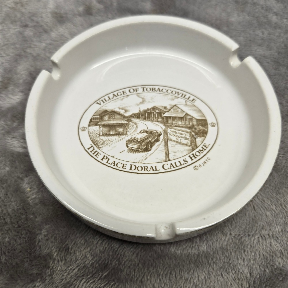 Vintage Doral Tobaccoville NC Ceramic Ashtray White Brown Tobacco Memorabilia 4"
